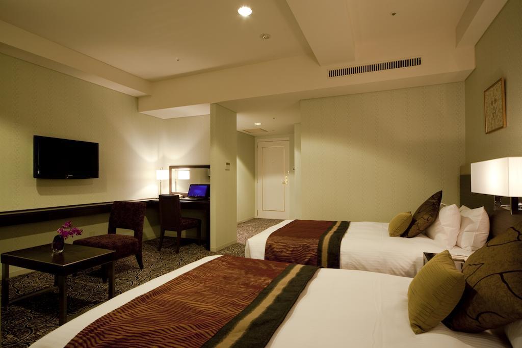 Takakura Hotel Fukuoka Eksteriør billede